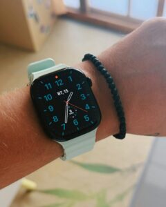 素材別の選び方（レザー・メタル・ビーズ）